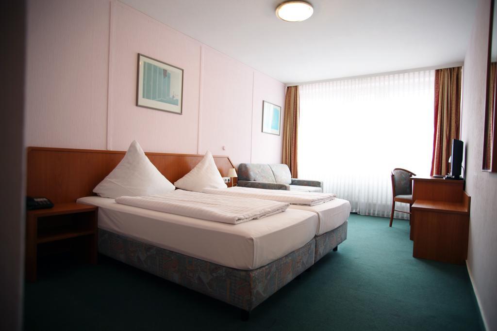Hotel Lafayette Hamburg Dış mekan fotoğraf