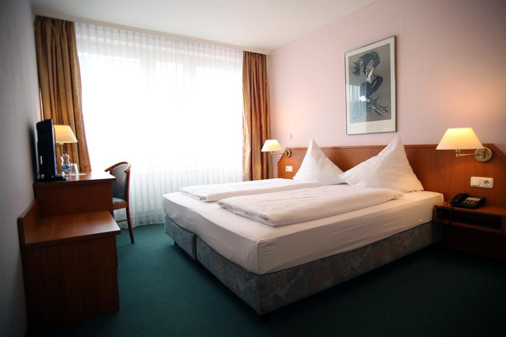 Hotel Lafayette Hamburg Dış mekan fotoğraf